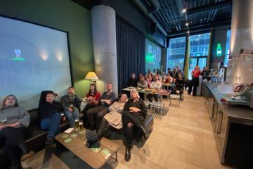 Kopenhagen Coworking Restaurant The Sportshub image 2