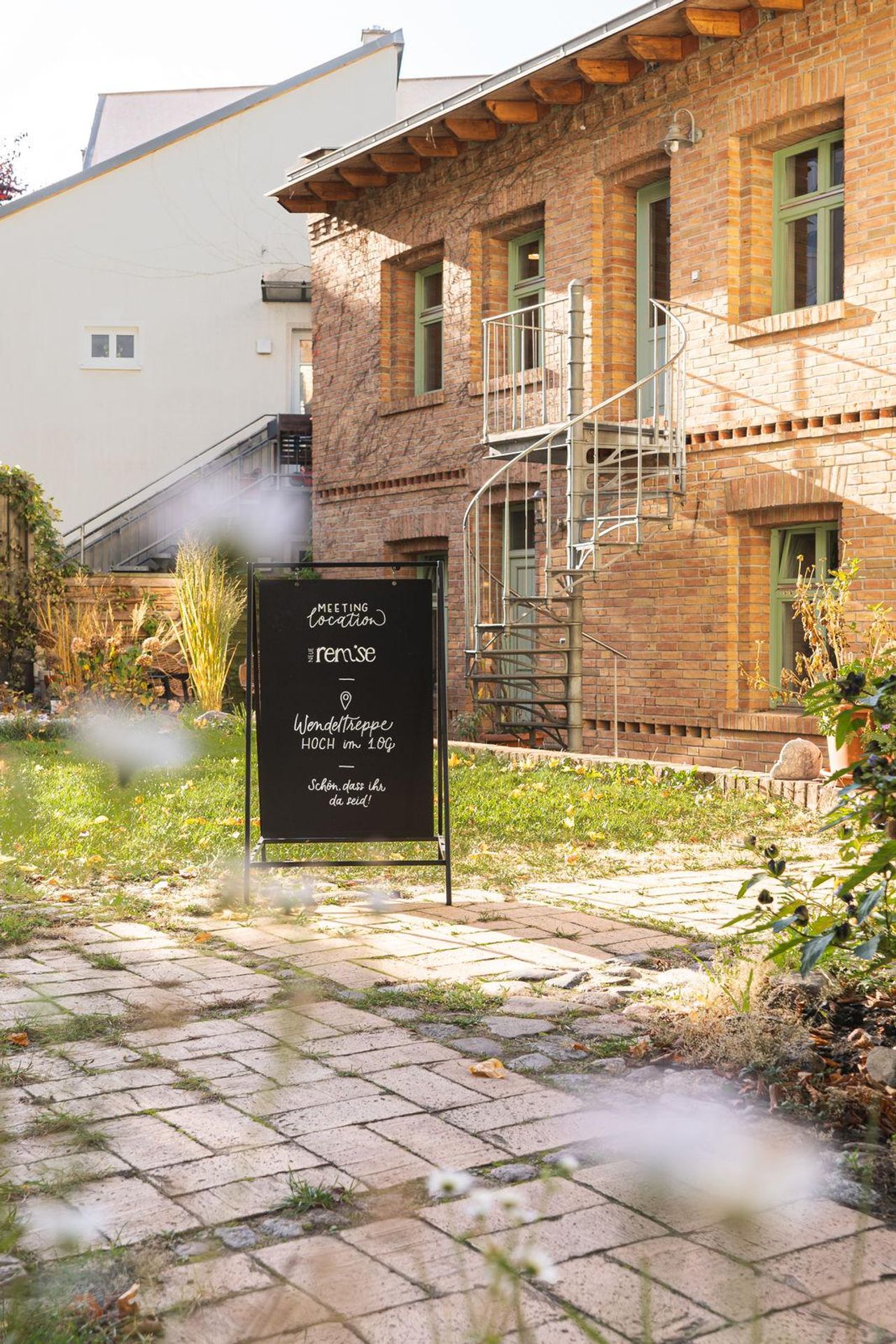 Berlin Mobiles Arbeiten Meeting room Meeting oder Teamevent mit Garten und Terrasse image 10