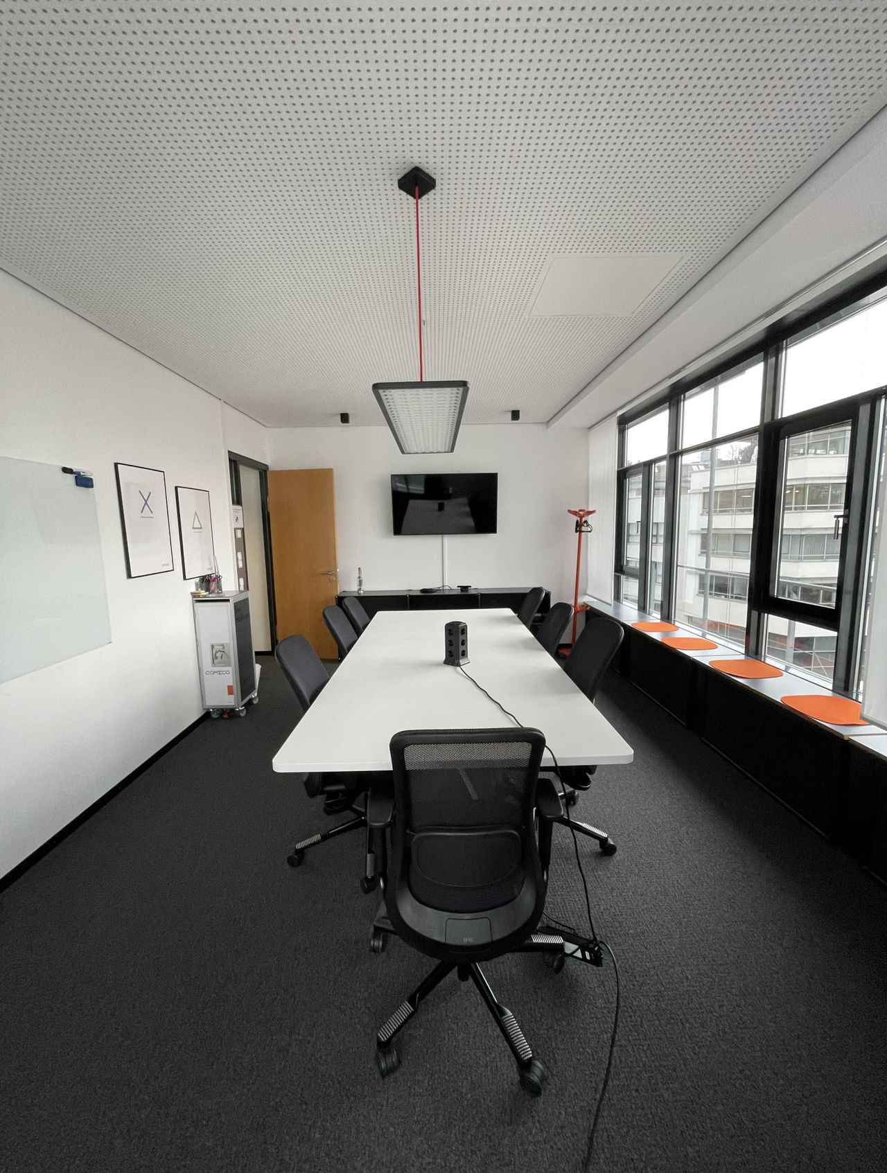 Stuttgart  Meetingraum Büro & Meetingraum in Stuttgart Stadtmitte - flexibel buchbar image 0