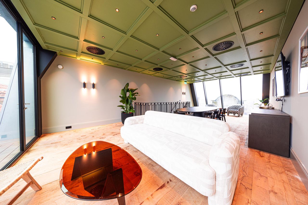 Amsterdam  Coworking spaces Sky Room Event/Meeting Space image 2