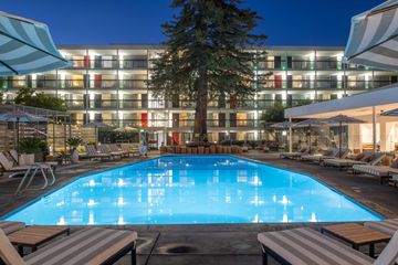 Santa Cruz Company Anniversary Meeting rooms Poolside Deck image 2