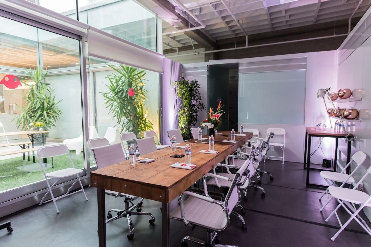 San Francisco Creative Meeting Apartment The Alternative image 1