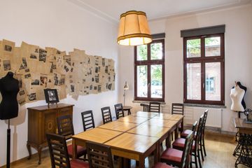 Berlin seminar rooms Meetingraum Alte Börse Marzahn - Nähstube image 2