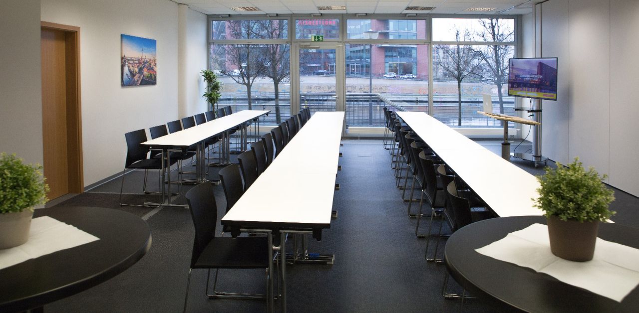 Berlin training rooms Meeting room Spreeblick #2 image 4