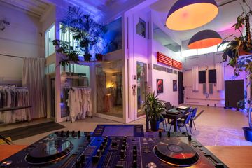 Amsterdam Mobiel Werken Evenementenlocaties Atelier Event Space , Podium & Bar - RD MADE image 2