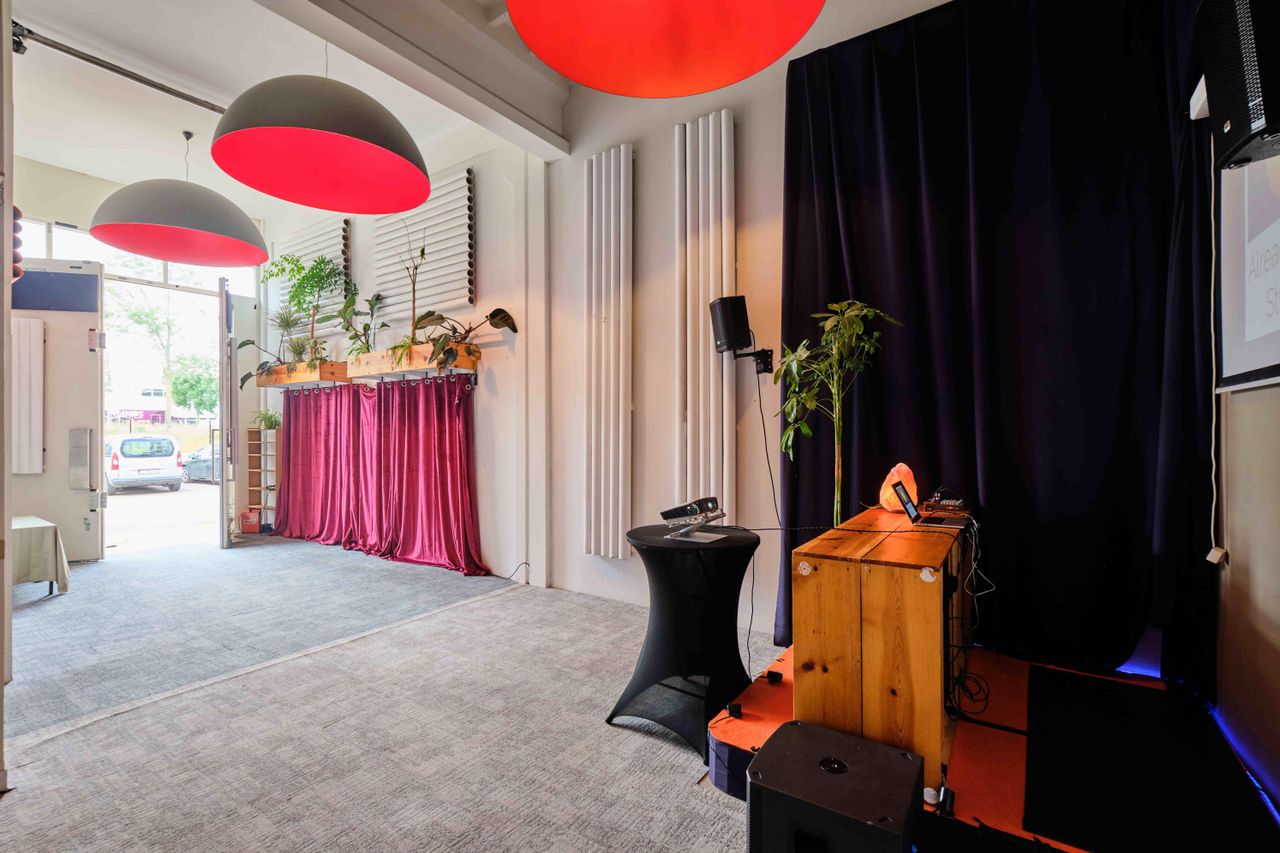 Amsterdam Mobile Working Evenementenlocaties Atelier Event Space , Podium & Bar - RD MADE image 6