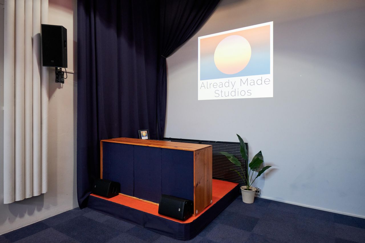 Amsterdam Mobile Working Eventlocation Atelier Event Space , Podium & Bar - Already Made Studios image 17