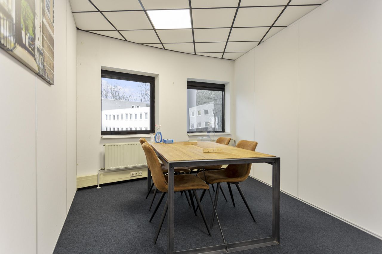 Breda Klantafspraak Meeting rooms Blauwe therapiekamer image 2