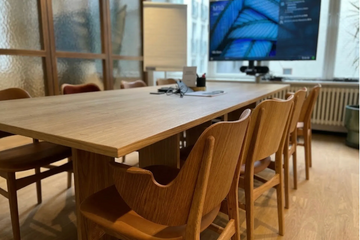 Rest der Welt  Coworking spaces Meeting Room M10 image 2