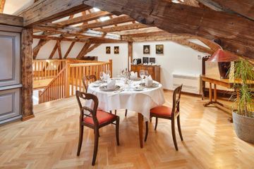 Rest der Welt corporate event spaces Außergewöhnlich Luxuriöse Suite image 4