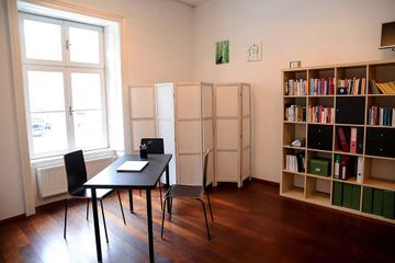 Wien  Veranstaltungsraum Seminar- oder Praxisraum im Schlossquadrat image 1