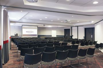 Paris training rooms Meetingraum CHAMPS ELYSÉES + ARC DE TRIOMPHE+ GRANDE ARCHE Salon image 1