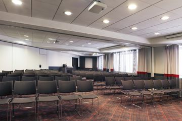 Paris training rooms Meetingraum CHAMPS ELYSÉES + ARC DE TRIOMPHE+ GRANDE ARCHE Salon image 2