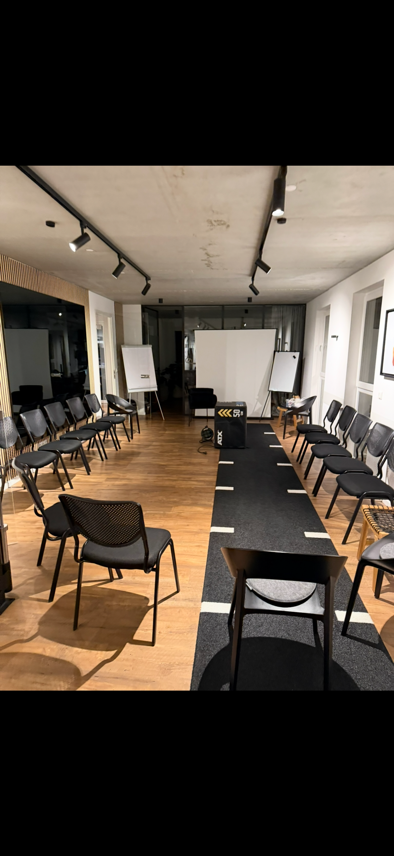 Köln  Seminarraum HEFA Academy – Die Premium Location für Gesundheit, Coaching & Leadershi image 7