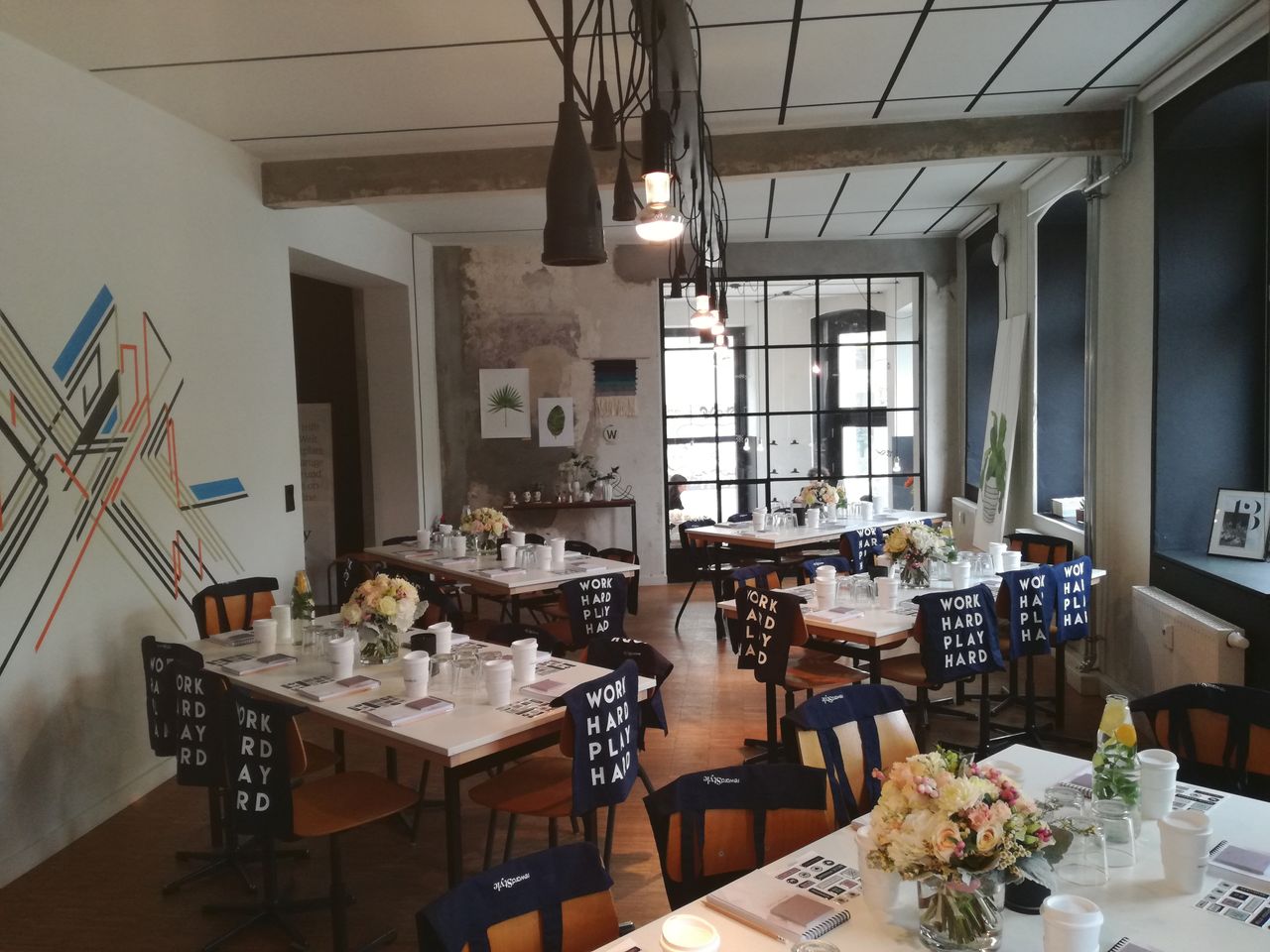 Berlin workshop spaces Außergewöhnlich St. Oberholz Zehdenicker Str. - Event Space image 11