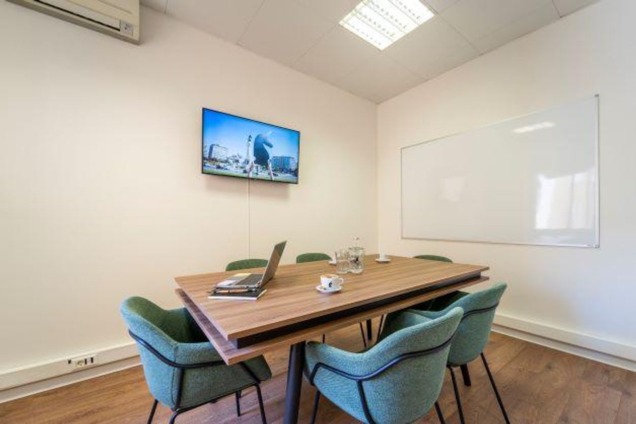 Lissabon  Eventlocation Meeting room - Manila image 2