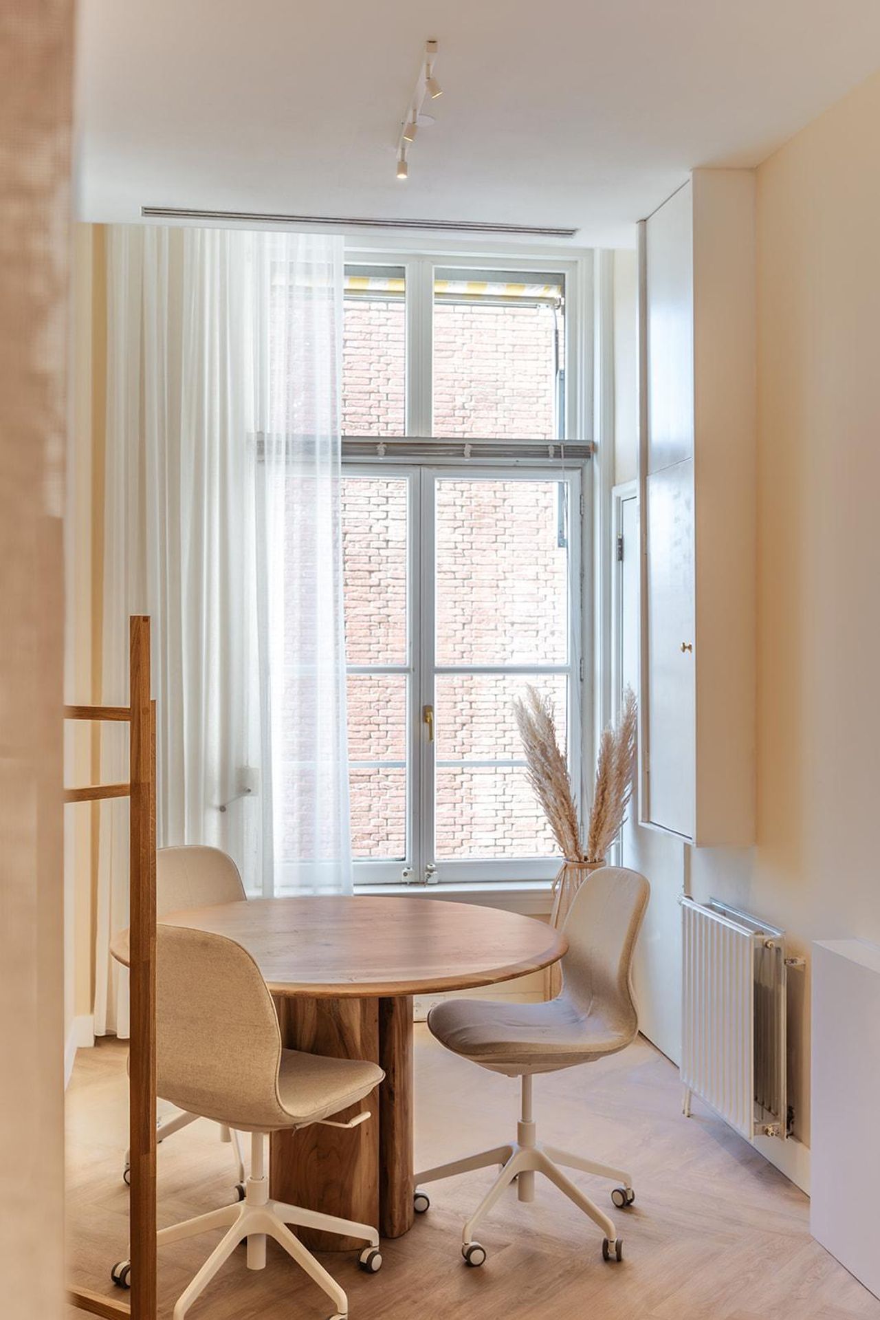 Den Haag  Kantoorruimte Young Workspaces - Co-working image 3