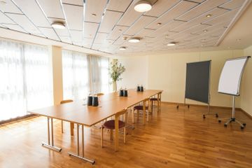 Rest der Welt training rooms Meetingraum Hotel &  Bildungszentrum Matt image 3