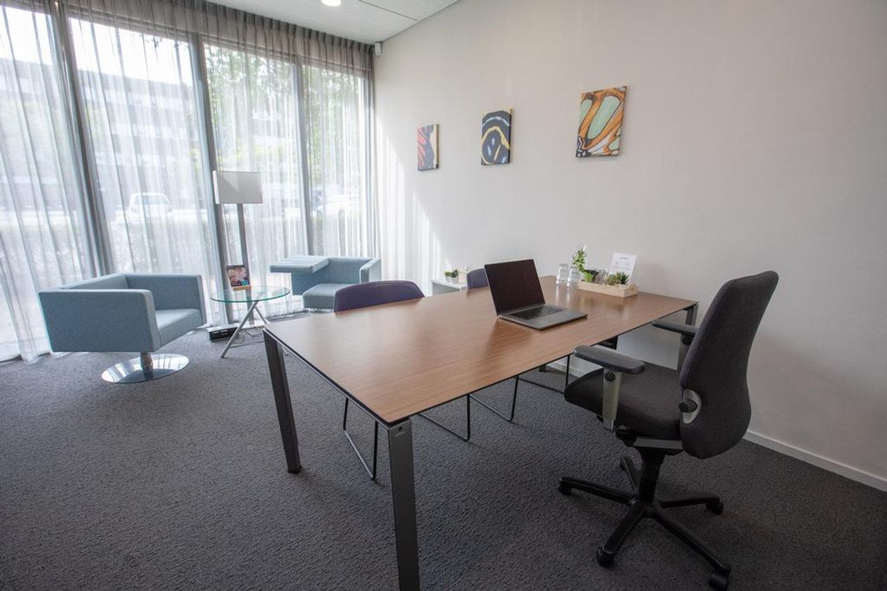 Arnhem Offsite meeting Meeting room Rheden - Coachkamer image 1