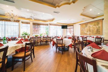 Rest of the World corporate event spaces Restaurant Event venue image 6