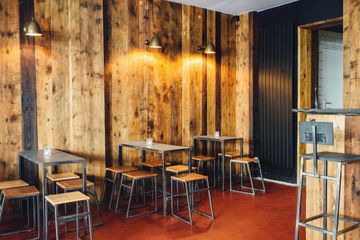 Paris workshop spaces Bar Microbrewery image 11