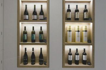 Paris workshop spaces Unusual venue Private meeting room image 2