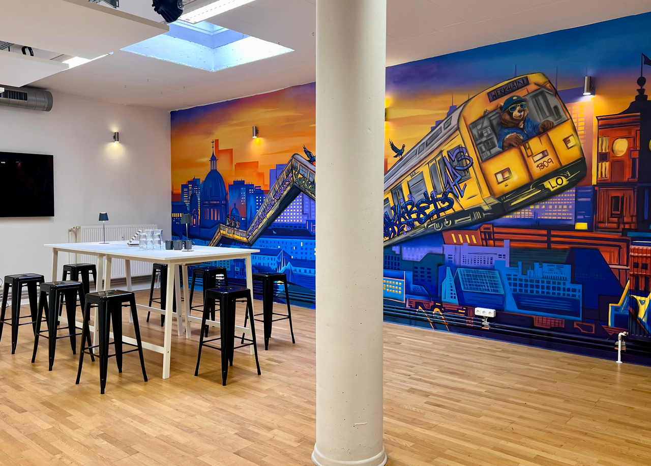 Berlin  Coworking spaces Stand-up Zone image 1