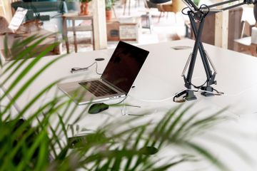 Rest der Welt Kreatives Meeting Coworking Space Stunt • Coworking & Community image 1