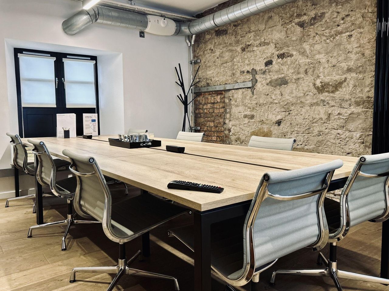 Edinburgh  Coworking spaces M3 The Workshop image 0