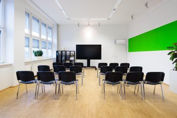 Düsseldorf Kunden-Meeting Meetingraum Raum Valencia image 1