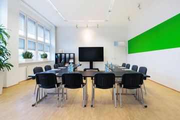 Düsseldorf Kunden-Meeting Meetingraum Raum Valencia image 2