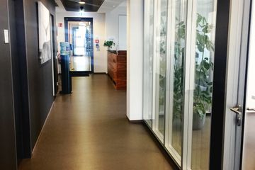 Berlin seminar rooms Meetingraum Schwarzen Konferenzraum image 10