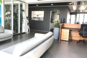 Berlin seminar rooms Meetingraum Schwarzen Konferenzraum image 6