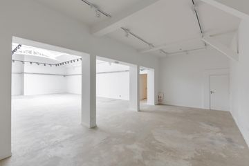 Paris training rooms Studio LEON COEUR MARAIS 500 image 3