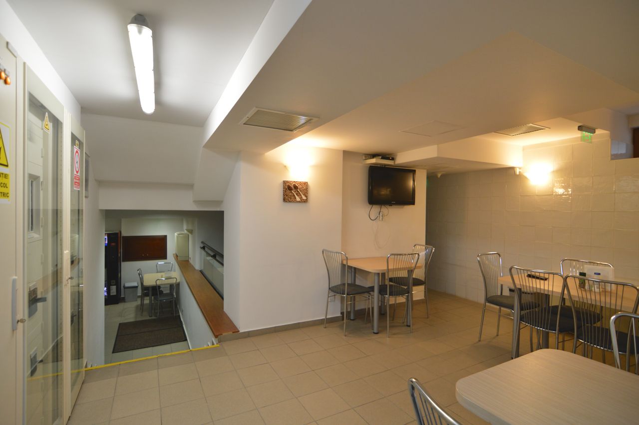 Rest der Welt training rooms Meetingraum Office space image 6