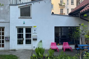 Hamburg Atelier Elvaria-Workshopspace image 3
