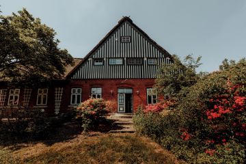 Rest of the World workshop spaces Historic venue Tagungshaus image 0