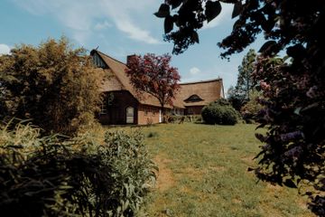 Rest of the World workshop spaces Historic venue Tagungshaus image 5