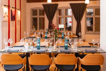 Berlin Meetingraum der Weinlobbyist - Restaurant&Weinbar image 4