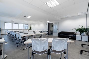 Berlijn  Seminarruimtes Tagungsraum Mendiga image 0