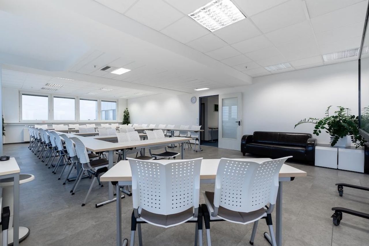 Berlijn  Seminarruimtes Tagungsraum Mendiga image 0