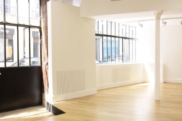 Paris conference rooms Gallery Gallery Turenne - Carreau du temple image 5