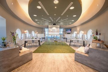 Hamburg workshop spaces Vergaderruimte Urban Farmloft image 0