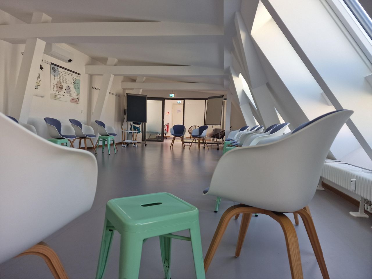 Berlin  Seminarräume Nikispace Dachgeschoss Nikolaiviertel image 1