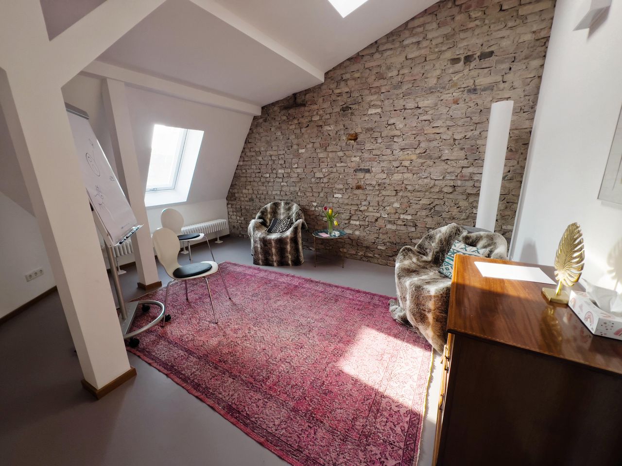 Berlin  Seminarräume Nikispace Dachgeschoss Nikolaiviertel image 12