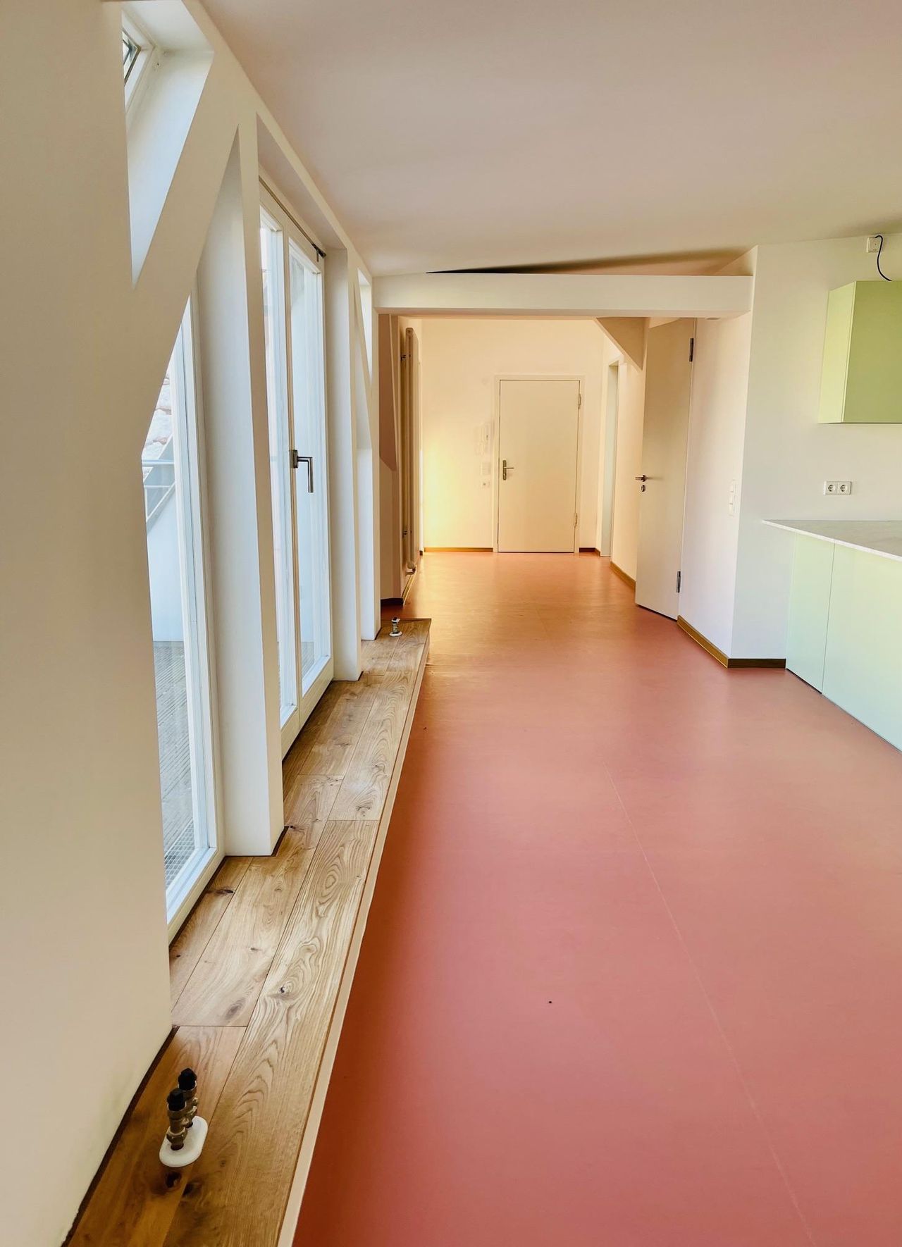 Berlin  Seminarräume Nikispace Dachgeschoss Nikolaiviertel image 16