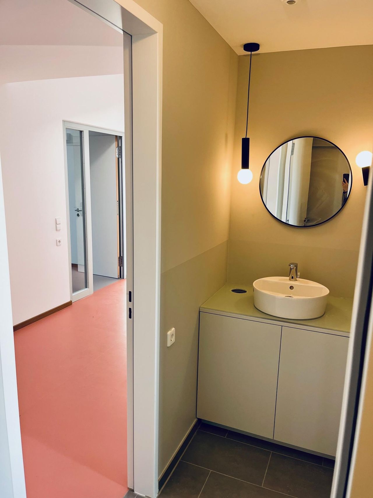 Berlin  Seminarräume Nikispace Dachgeschoss Nikolaiviertel image 17