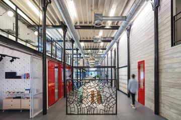 Paris seminar rooms Unusual venue Deskopolitan Château d'Eau image 3