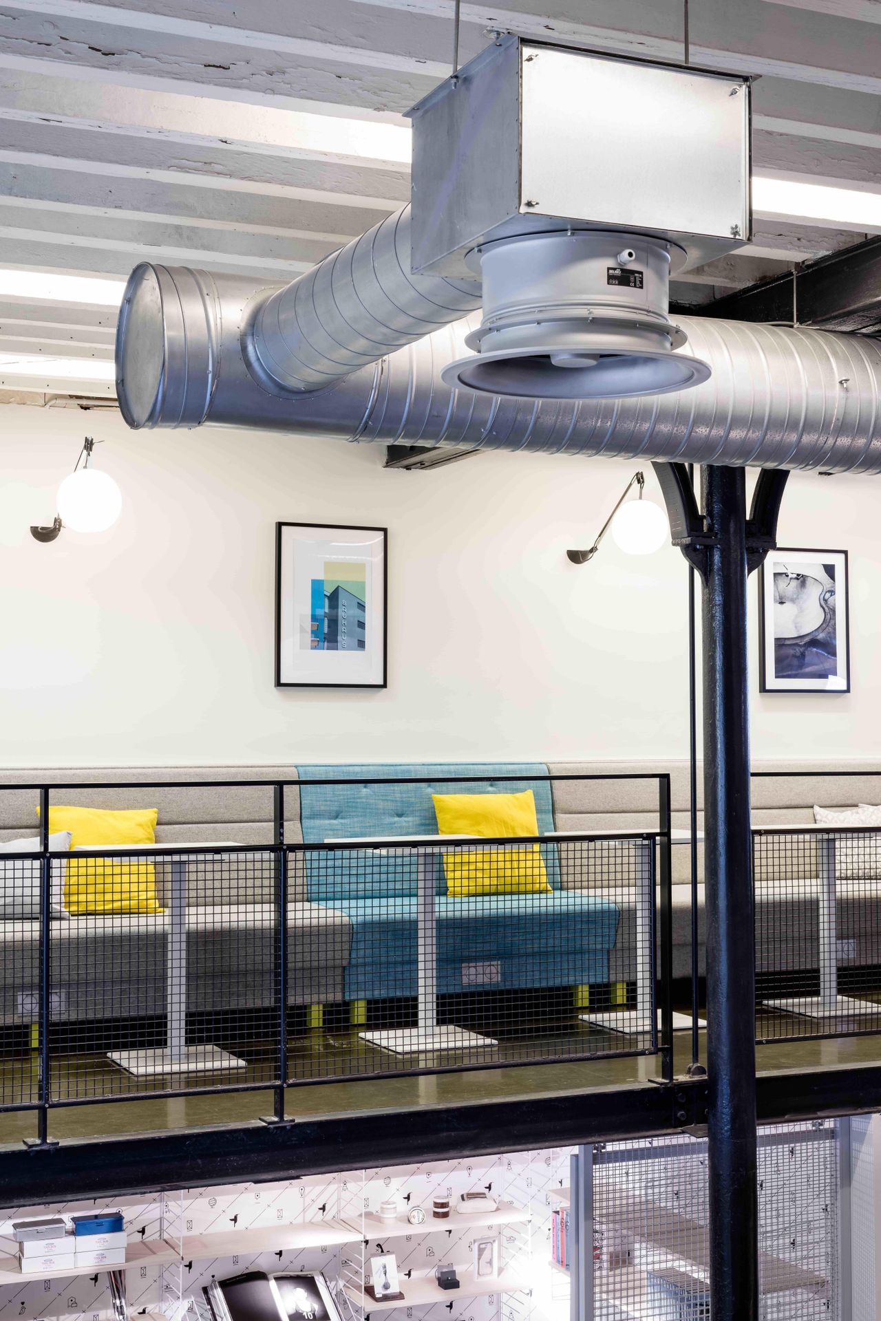 Paris seminar rooms Unusual venue Deskopolitan Château d'Eau image 24