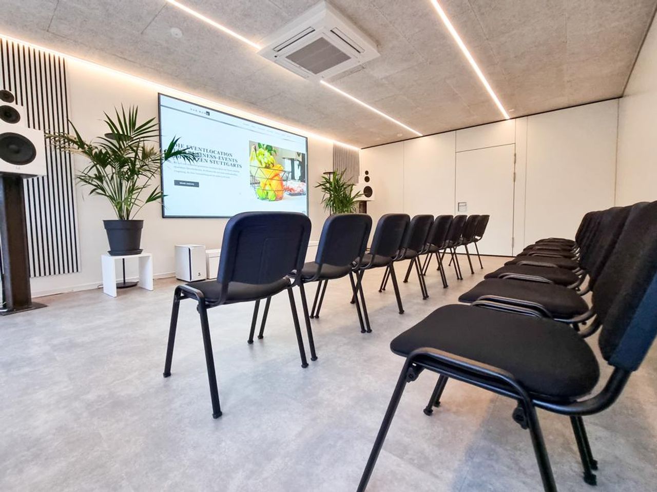 Stuttgart  Veranstaltungsraum Raum Aspro image 1